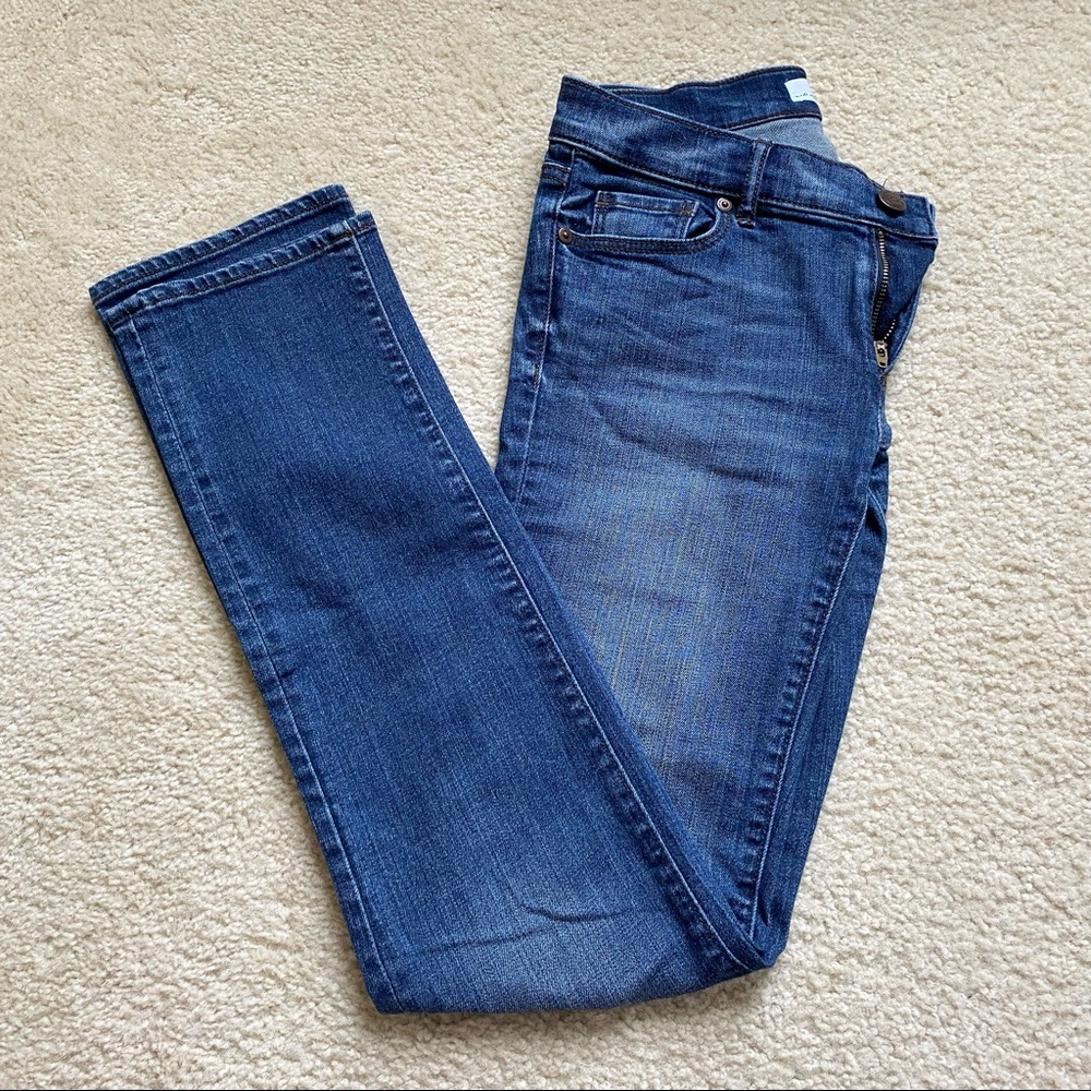 LOFT Modern Straight Medium Wash Jean